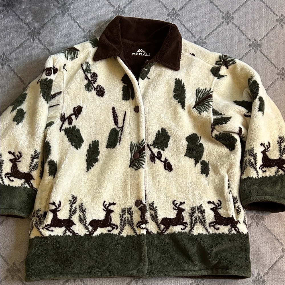 Denali Vintage Reversable Fleece Jacket with Deer Nature Motif